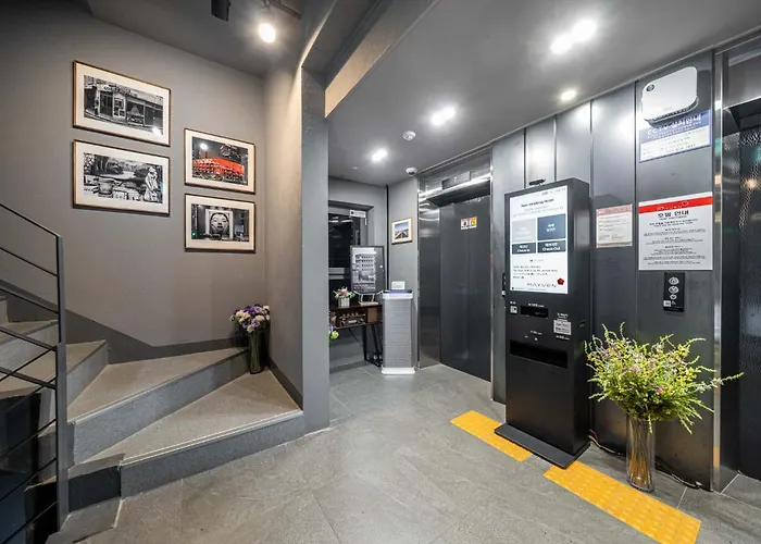 Hotel Shinchon Mayven - Foreign Tourist Tax Return Seul